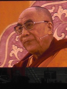 Klausens SERIELLO Der Dalai Lama in Frankfurt 30.7.2009 Commerzbank Arena